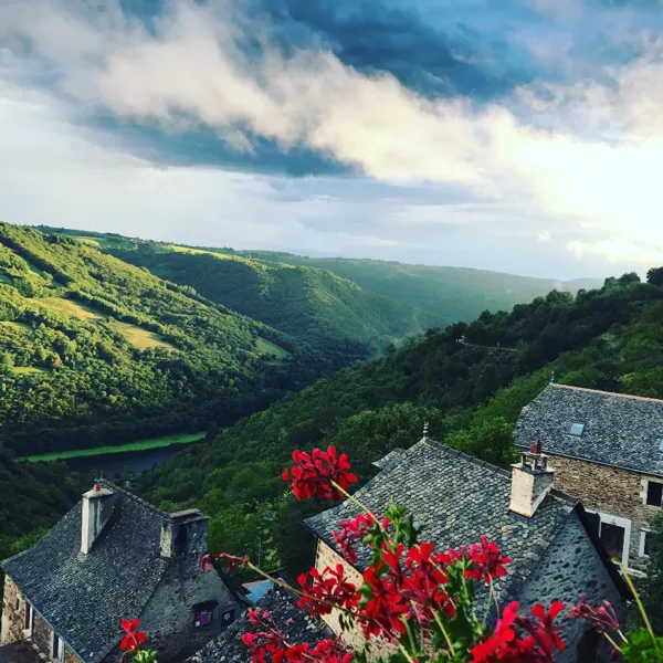 Auberge du Peyral - Vue village