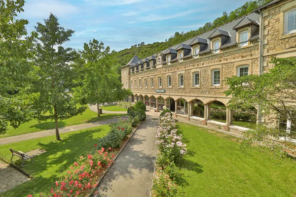 L'Hôtel des Bains - Salles la Source - Séminaires