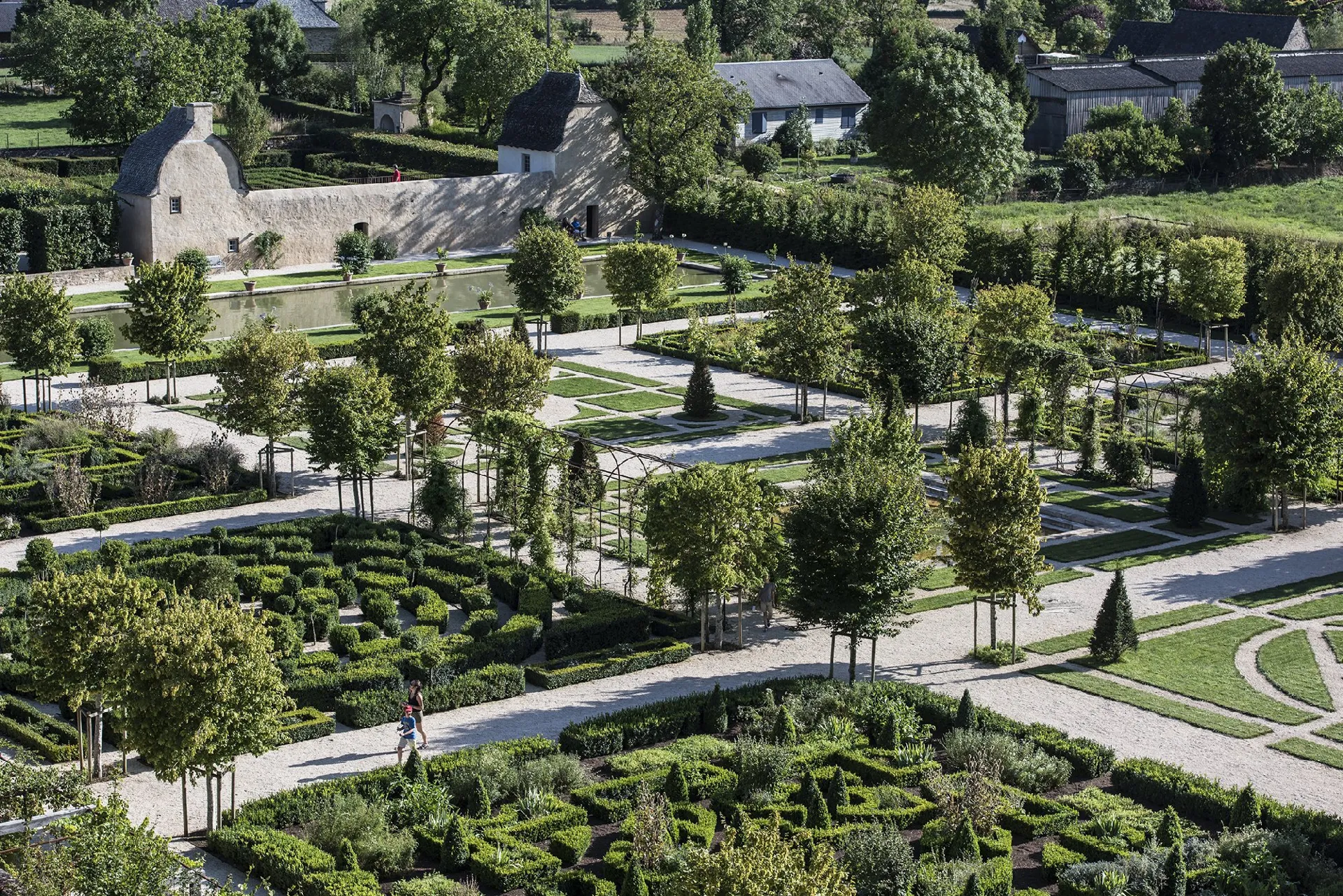 CHATEAU ET JARDIN DE BOURNAZEL