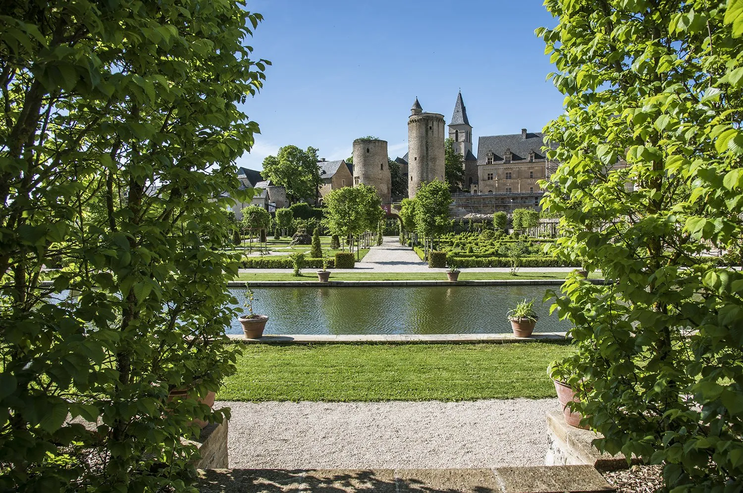 CHATEAU ET JARDIN DE BOURNAZEL