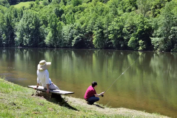 Berges du Lot aux Pélies