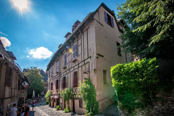 Hotel-restaurant Sainte-Foy à Conques