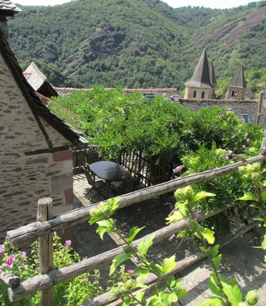 Terrasse Gîte Location de vacances Conques Lascoumes