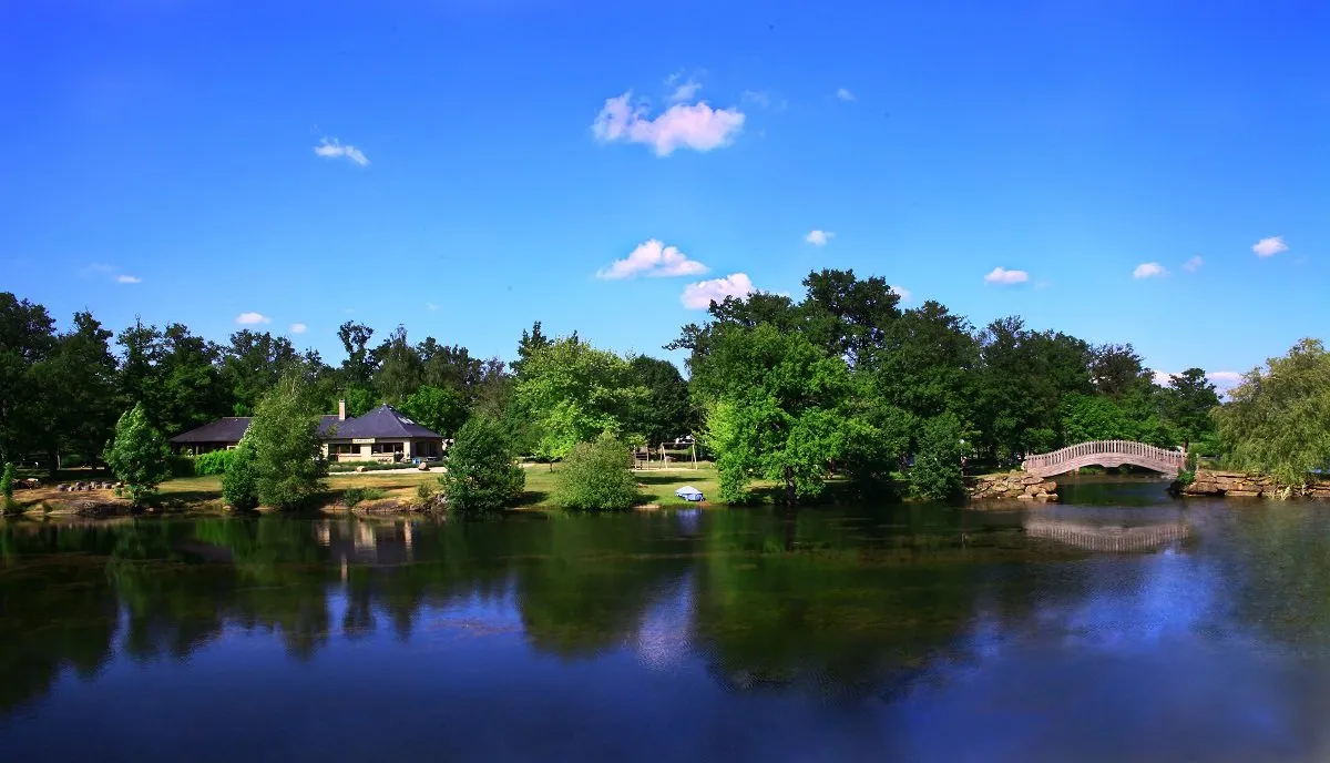 Camping Etang du Camp