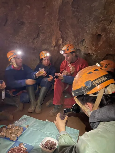 Dégustation sous terre