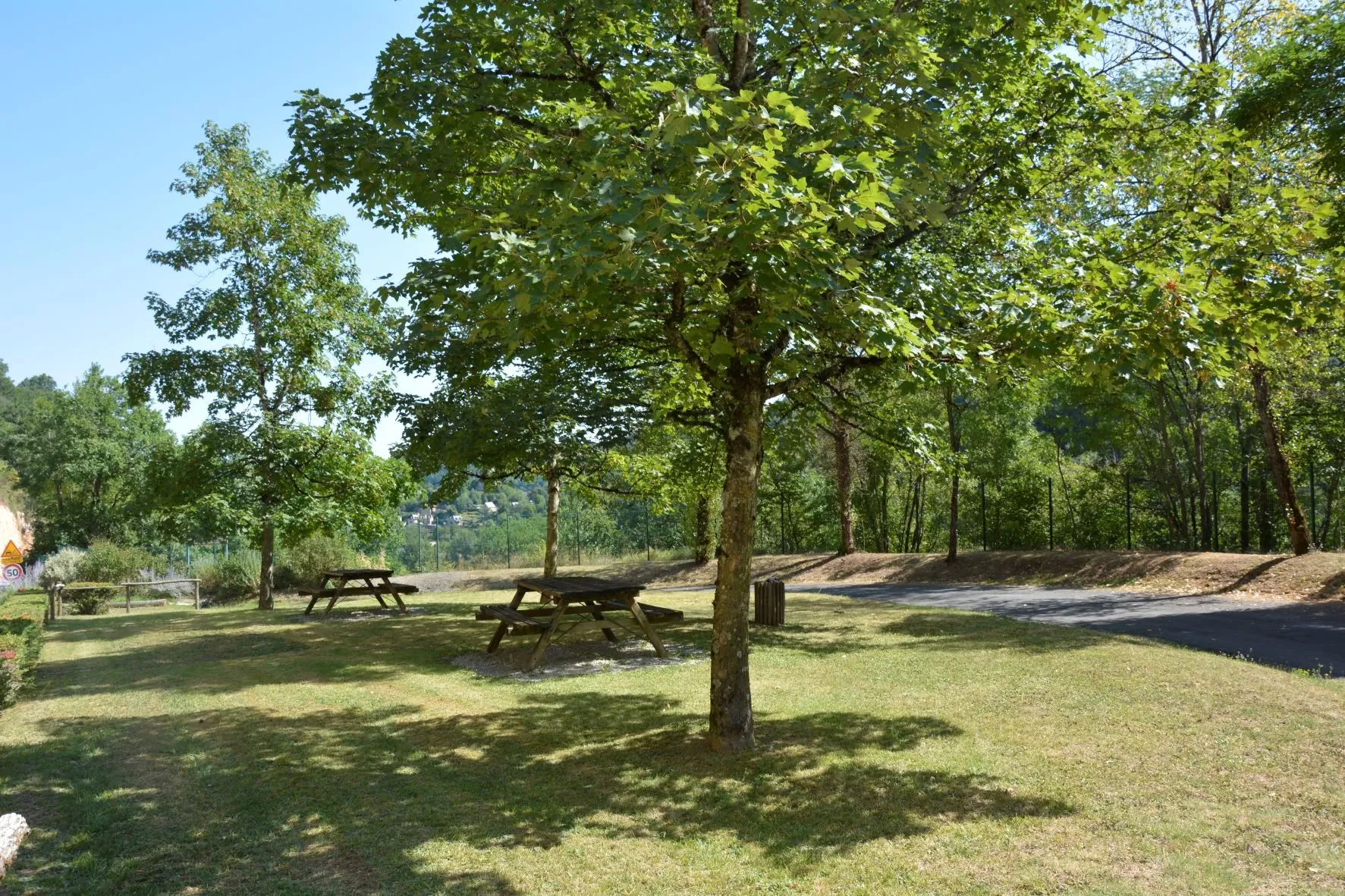 Aire de pique-nique à Muret-le-Château