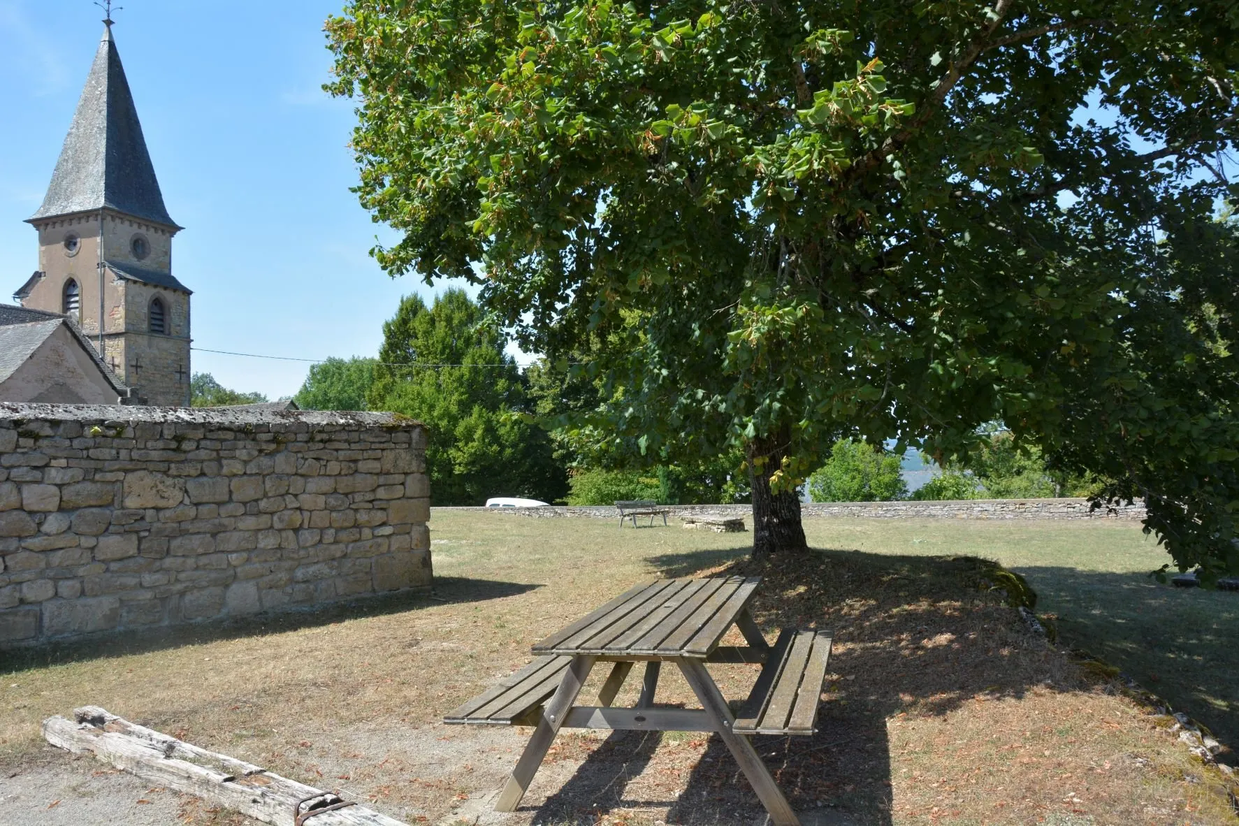 Aire de pique-nique à Solsac