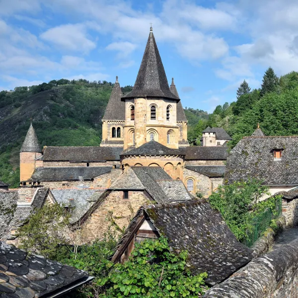 Sur les pas de Pierre Soulages - GR62 de Rodez à Conques