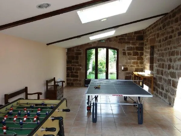 Salle de jeu - Gîte de séjour La Grange